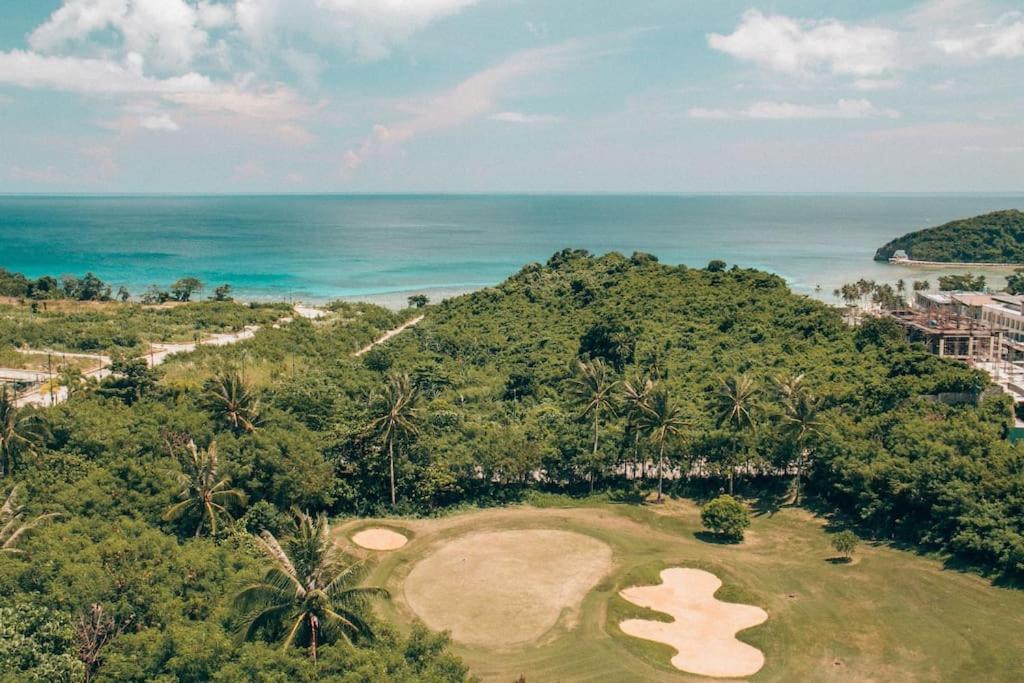 Modern Tropical Luxe Apartment - Boracay Newcoast Yapak Eksteriør bilde
